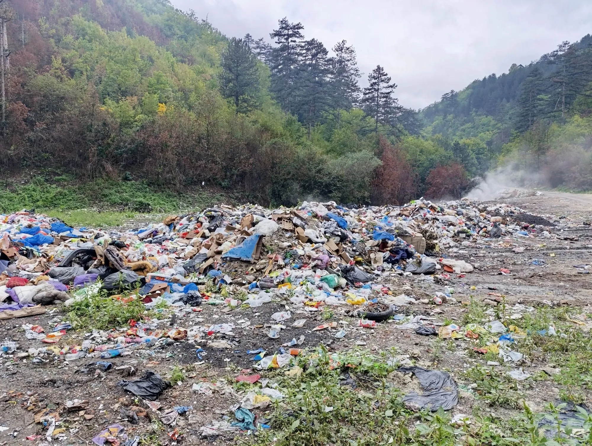 Deponija Holujaci — fotografija 2